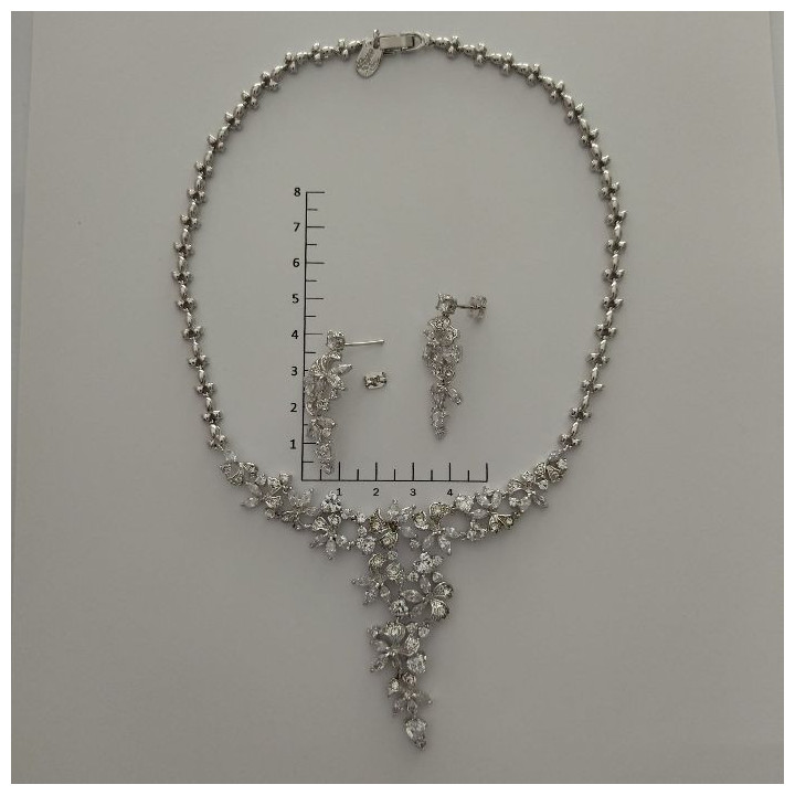 Conjunto de gargantilla y pendientes CRISTAL