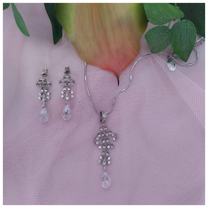Conjunto de gargantilla y pendientes ROSE