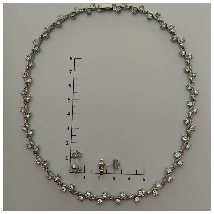 Conjunto de gargantilla y pendientes WISH