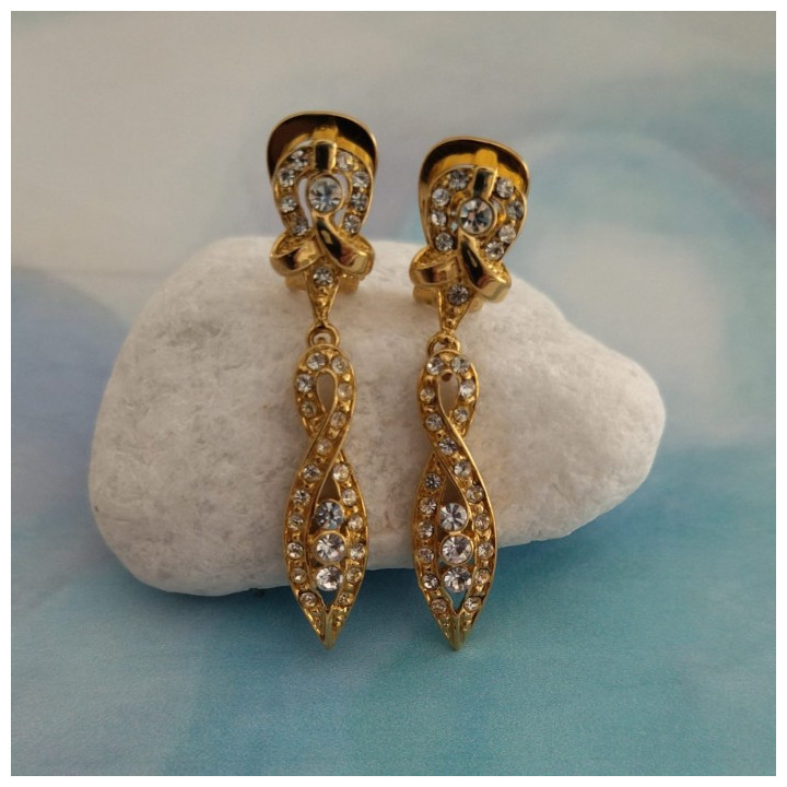 Pendientes LYRA
