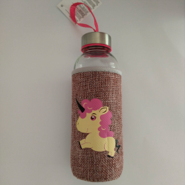 Botella de cristal con funda